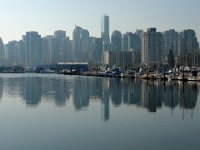 17300RoCrLe - Vancouver harbour  Peter Rhebergen - Each New Day a Miracle